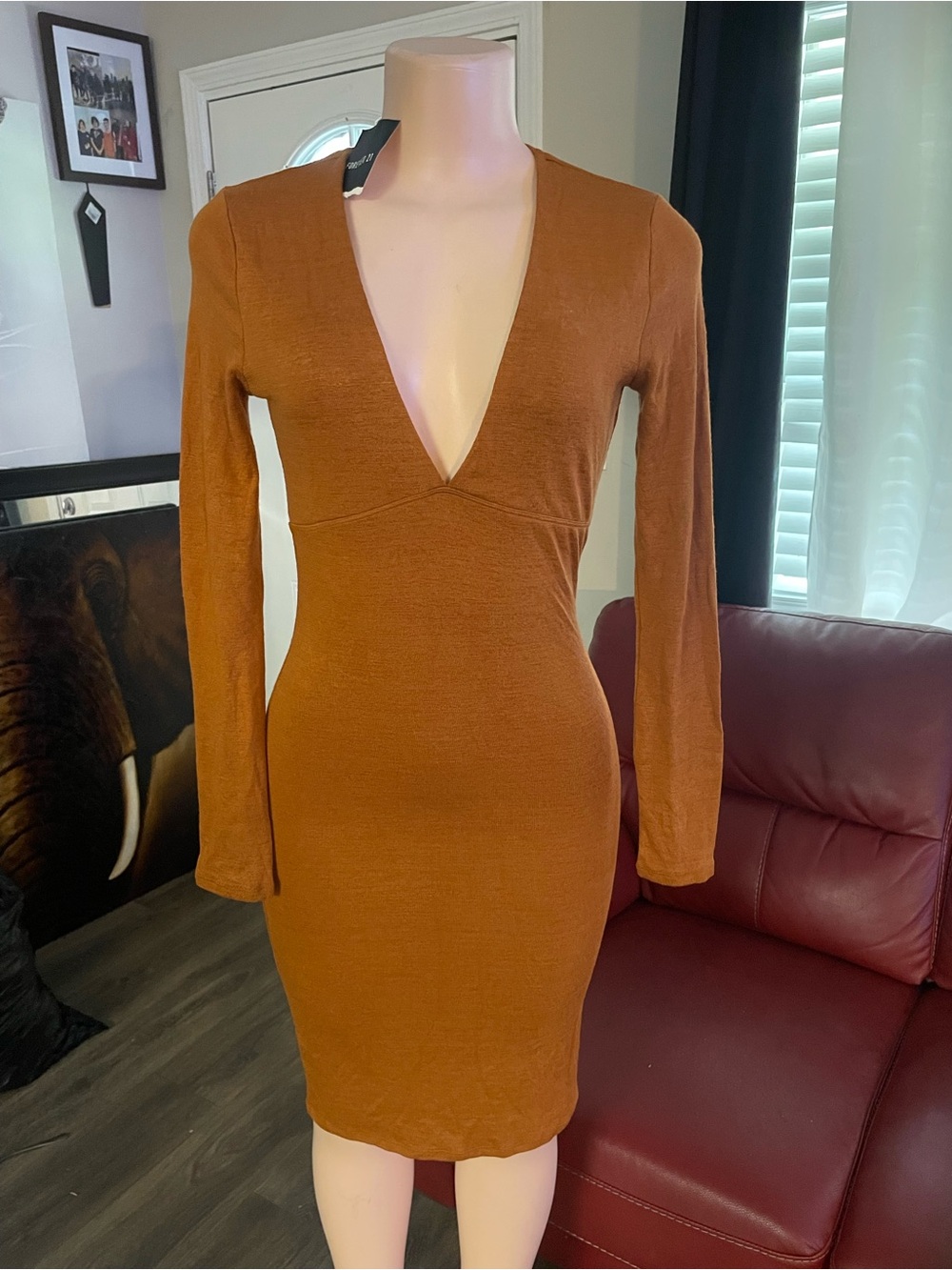 Forever 21 Deep V-Neck Long Sleeve Rust Bodycon Dress fall Bodycon career Small